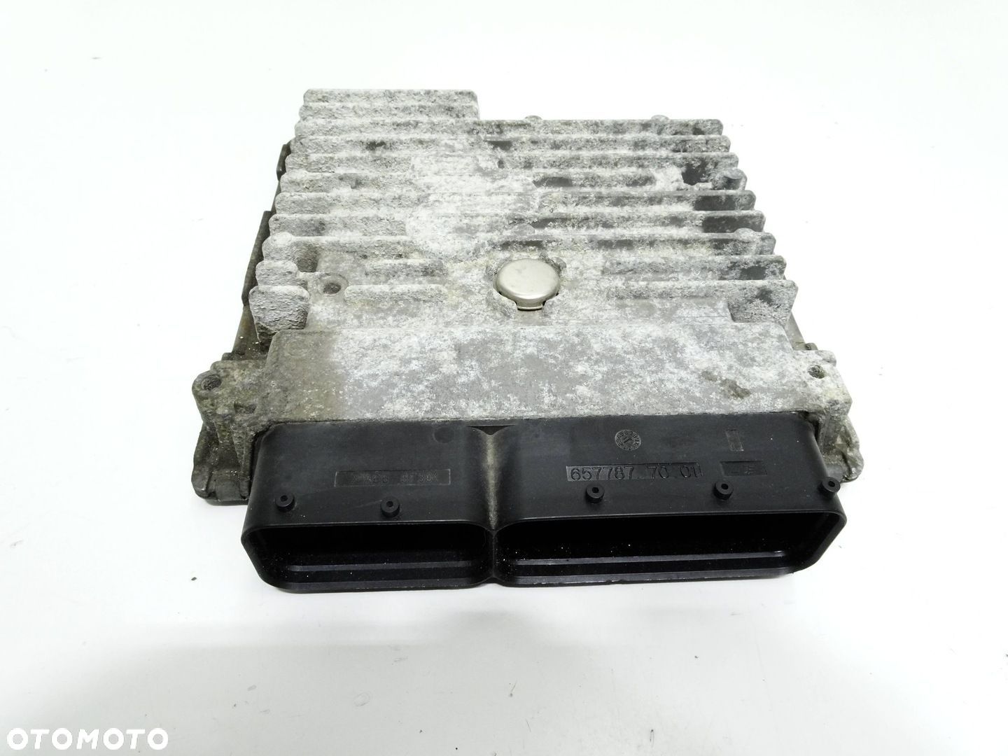 VW SKODA AUDI 1.6 TDI - KOMPUTER STEROWNIK SILNIKA - 1