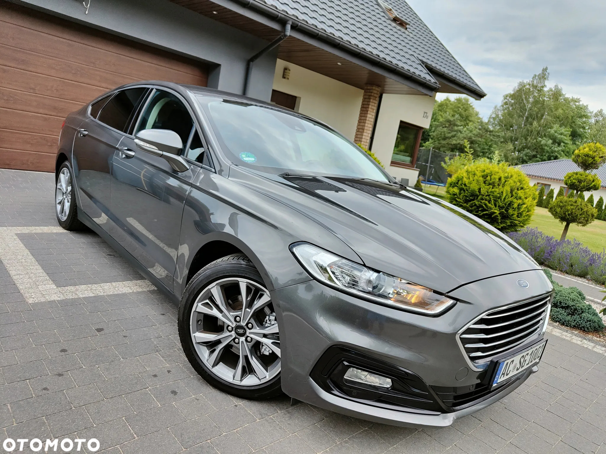 Ford Mondeo 2.0 TDCi Ambiente Plus - 28