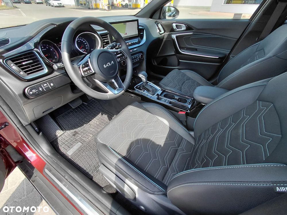 Kia XCeed - 9