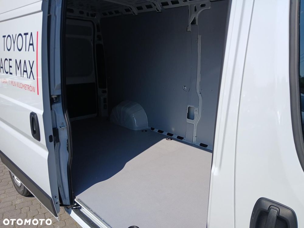Toyota PROACE MAX - 9