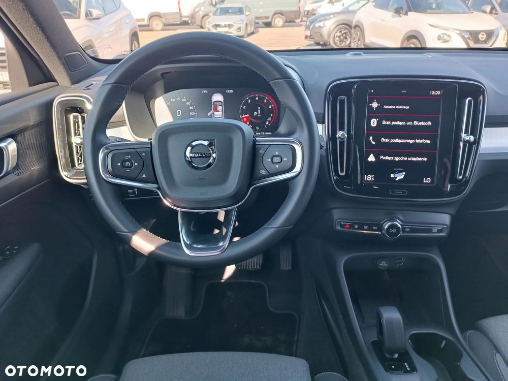 Volvo XC 40 T2 Core - 12