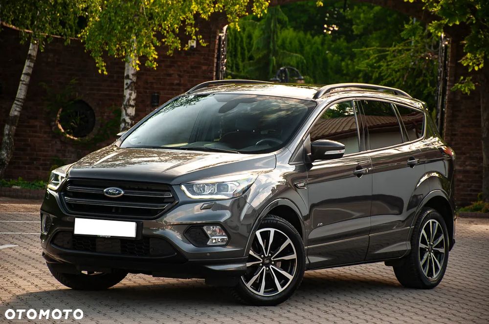 Ford Kuga 2.0 TDCi 4x4 ST-Line - 4