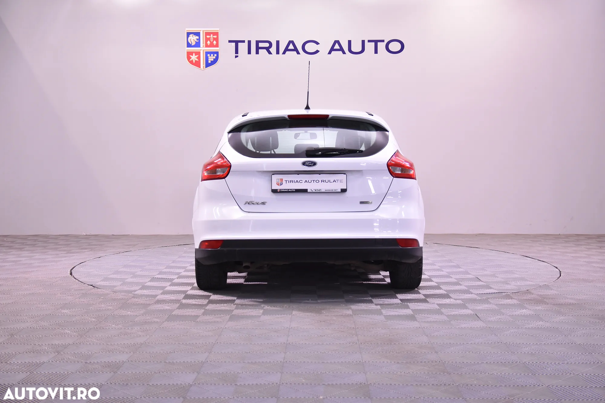 Ford Focus - 4