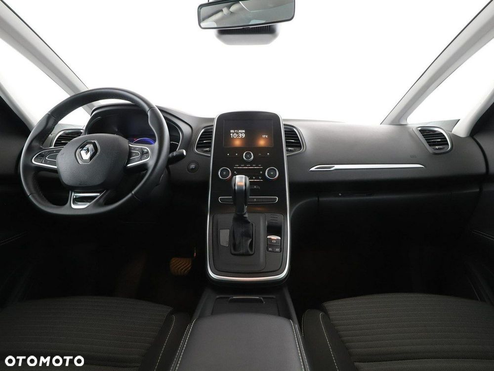 Renault Grand Scenic - 16