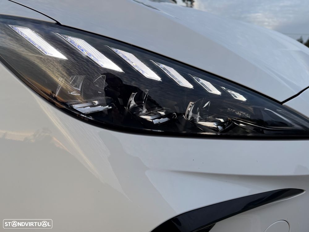 MG MG4 4 Luxury 64 kWh - 8