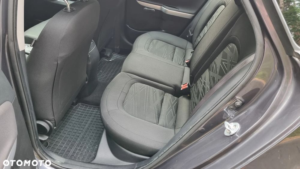 Kia Ceed Cee'd 1.4 L - 20