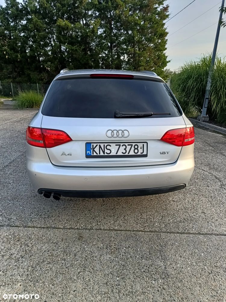 Audi A4 Avant - 7