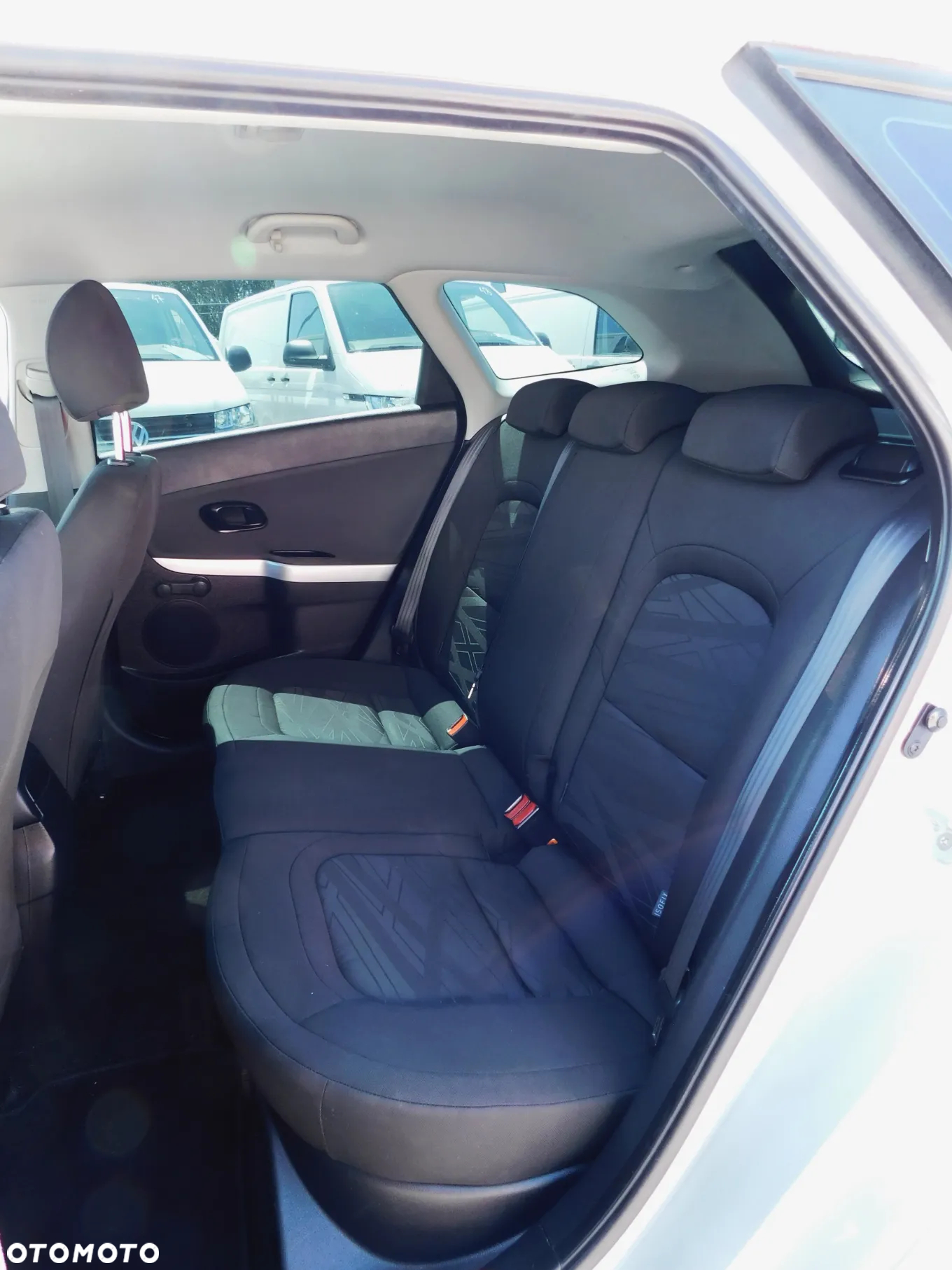 Kia Ceed - 10
