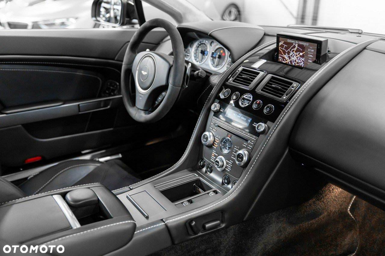 Aston Martin V8 Vantage 4,7 SportShift - 31