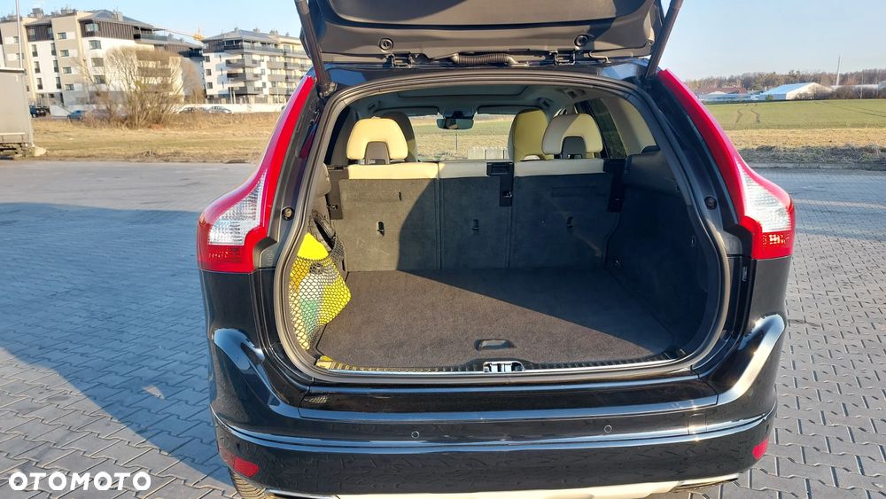 Volvo XC 60 T5 Momentum - 10
