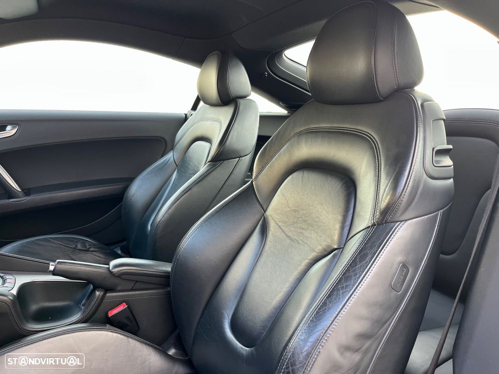 Audi TT Coupé 2.0 TDI quattro - 5