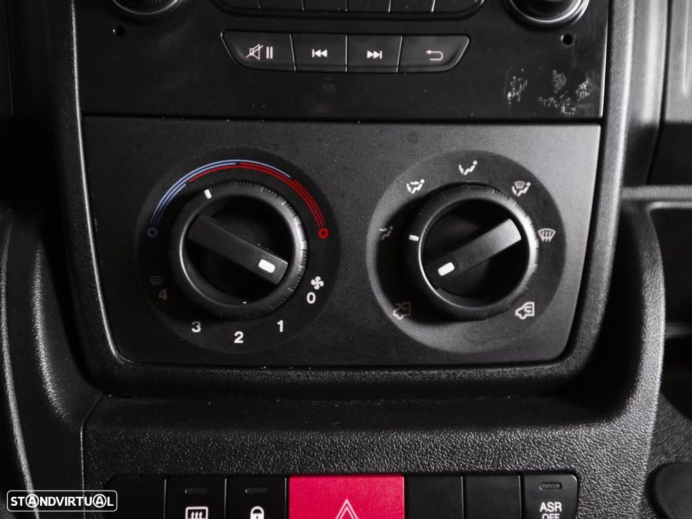 Peugeot Boxer 2.2 BlueHDi 335 L4h3 c/iva - 16