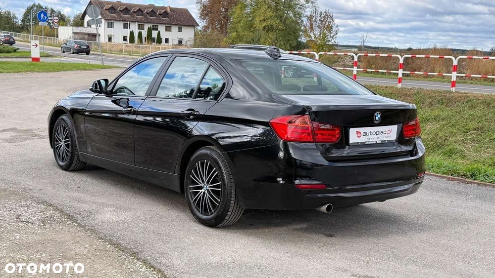 BMW Seria 3 316d DPF Edition Lifestyle - 21