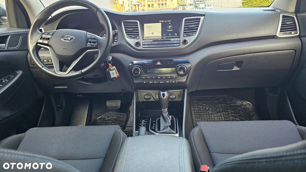Hyundai Tucson blue 1.7 CRDi 2WD DCT Passion Plus - 33