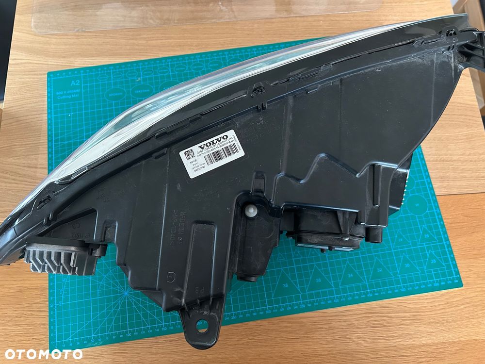 Reflektor lampa lewy przód Volvo XC 90 - 3