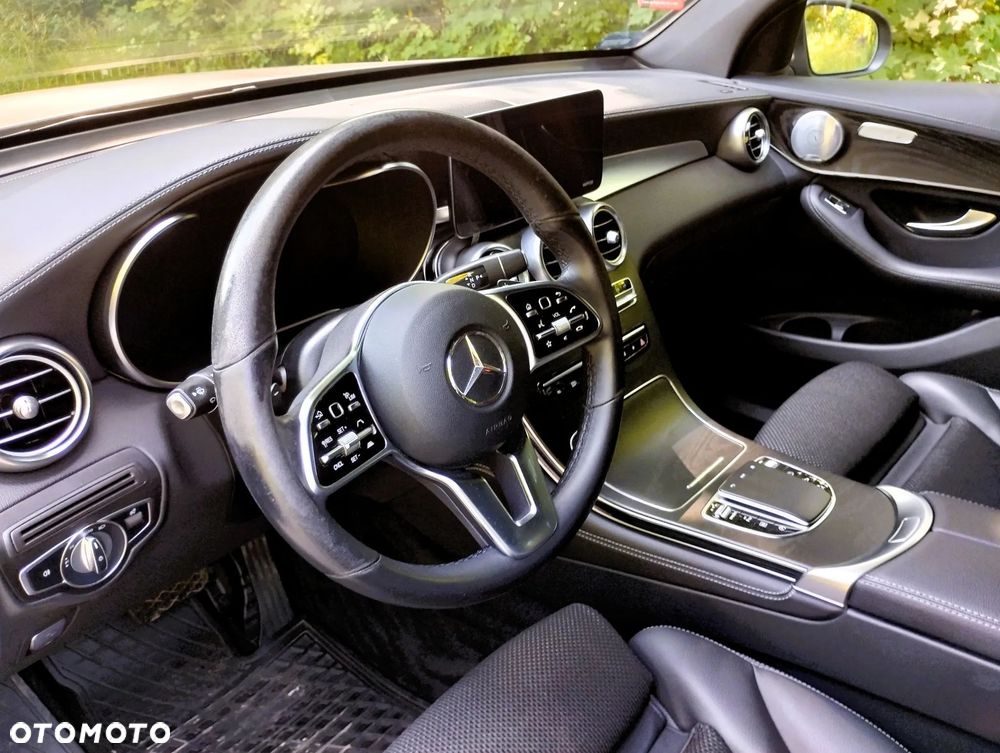 Mercedes-Benz GLC - 10