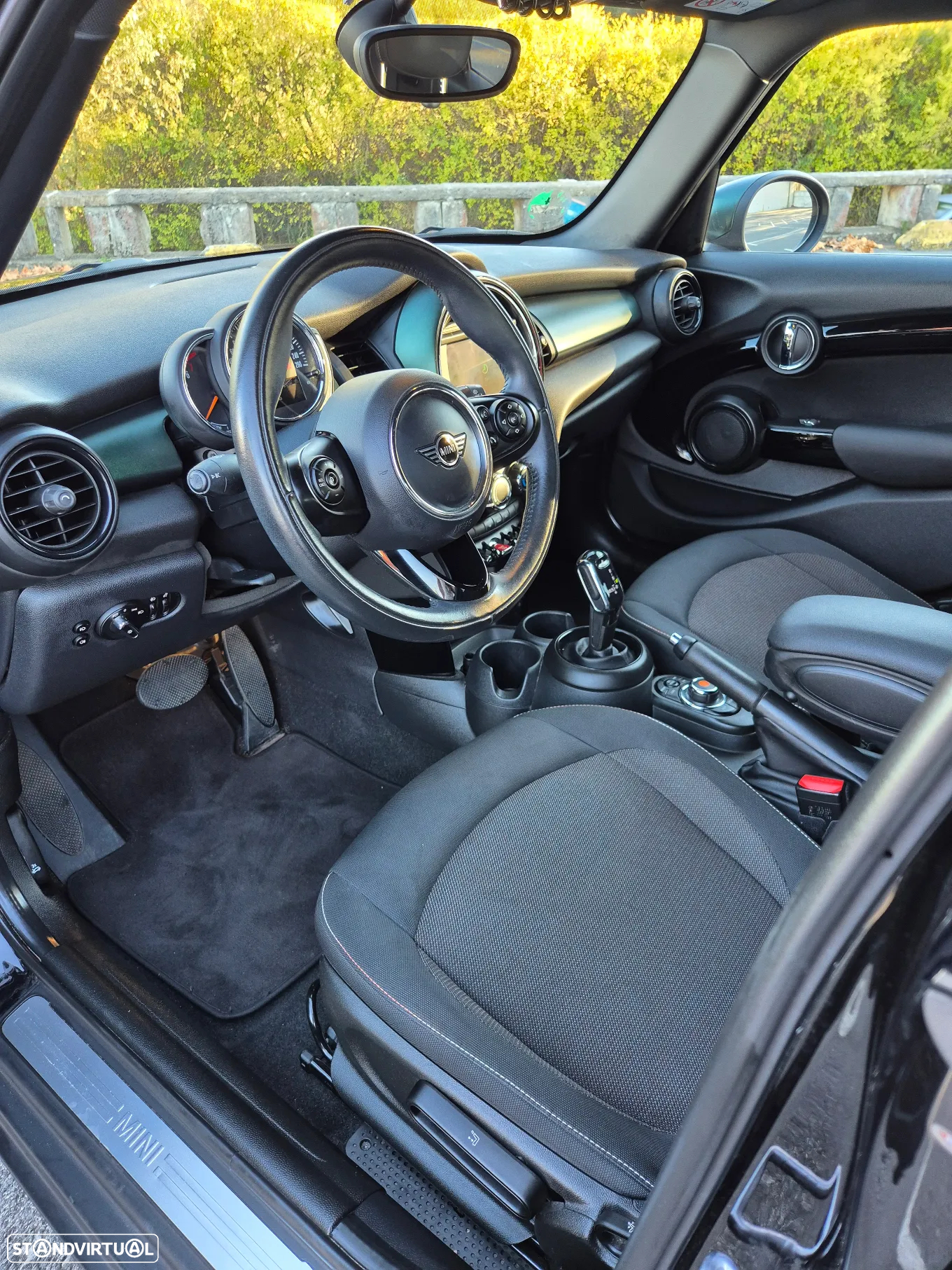 MINI 5 Portas Cooper 4Business Plus Auto - 10
