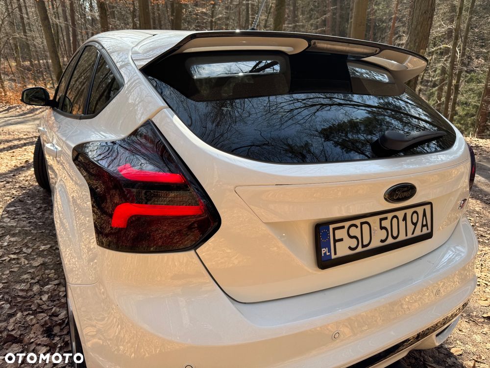 Ford Focus 2.0 EcoBoost ST mit Leder-Sport-Paket - 34