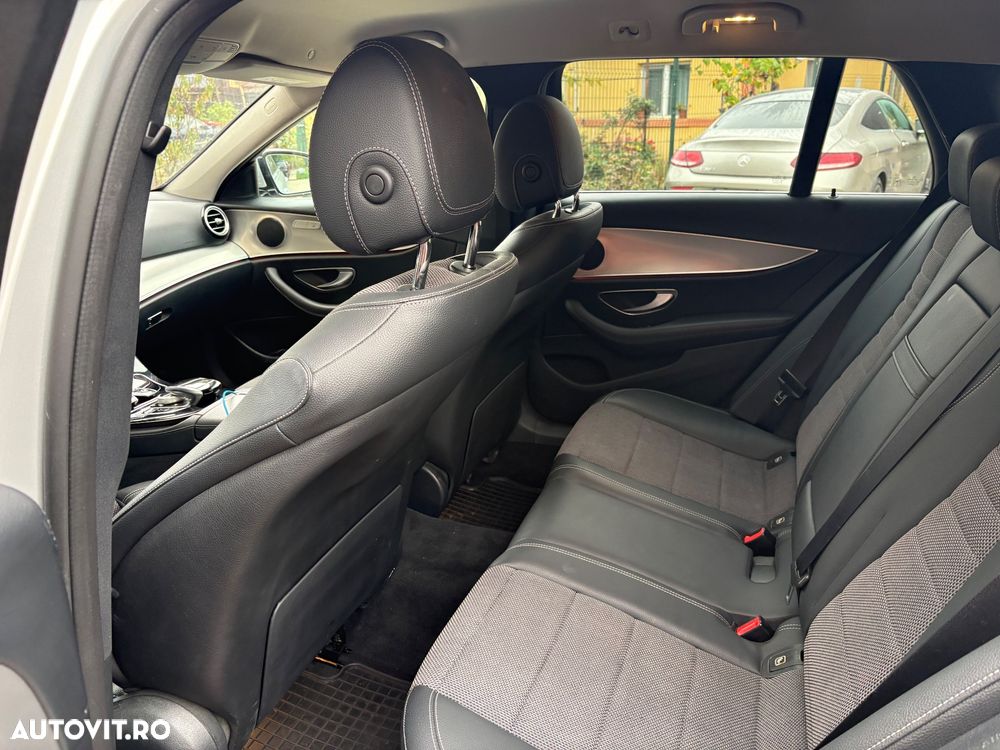 Mercedes-Benz E 220 d T-Modell Aut - 14