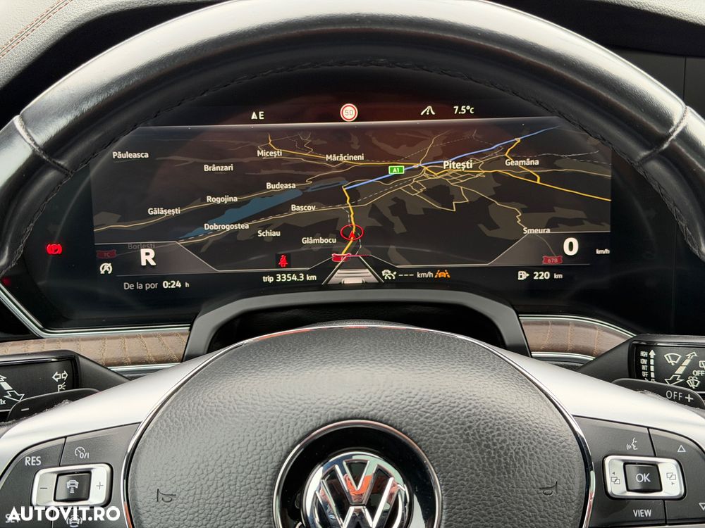 Volkswagen Touareg 3.0 V6 TDI 4Motion DPF Automatik R-Line - 25