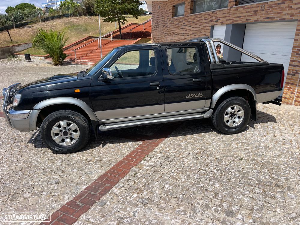 Nissan Pick Up 2.5 TD CD Navara ABS - 4