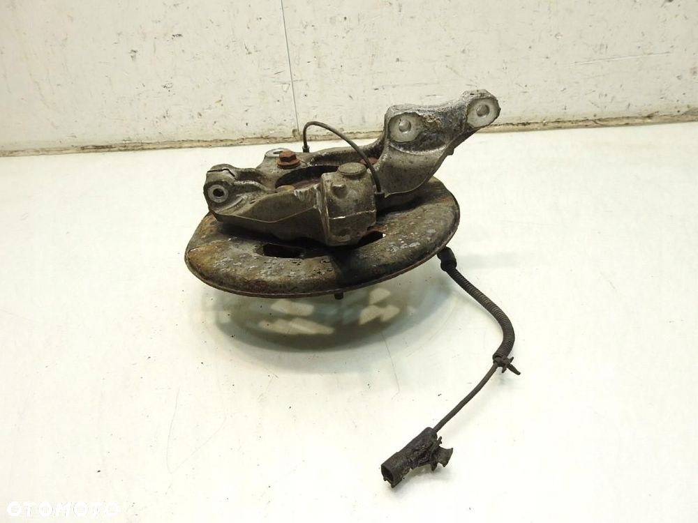 PIASTA ZWROTNICA PRAWY PRZÓD OPEL ASTRA J 1.4T - 6