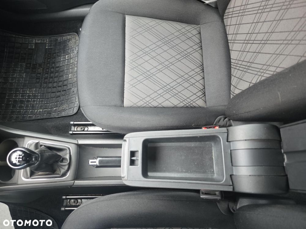 Seat Toledo 1.6 TDI Style - 16