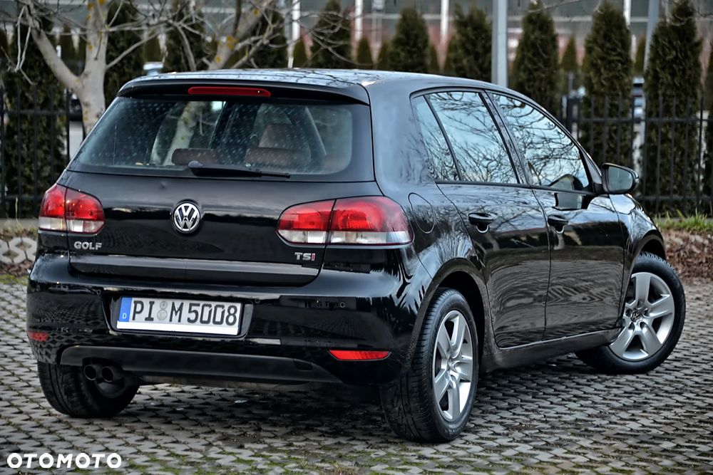 Volkswagen Golf 1.4 TSI Highline - 16
