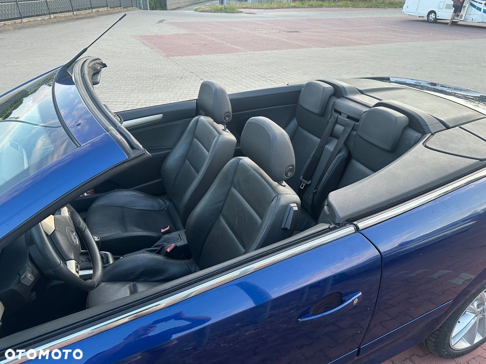 Opel Astra 1.9 CDTI Cosmo - 4