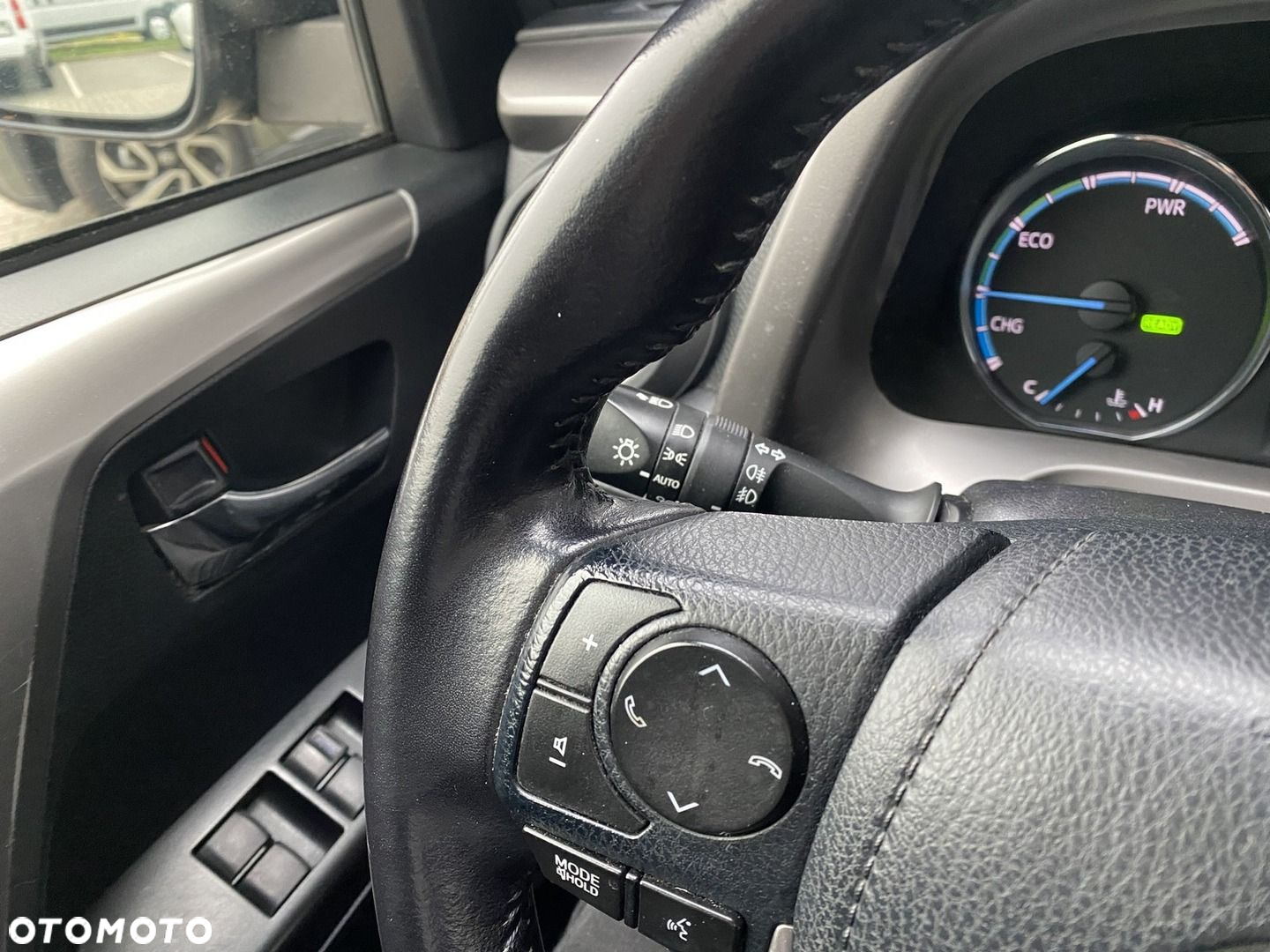 Toyota RAV4 - 14