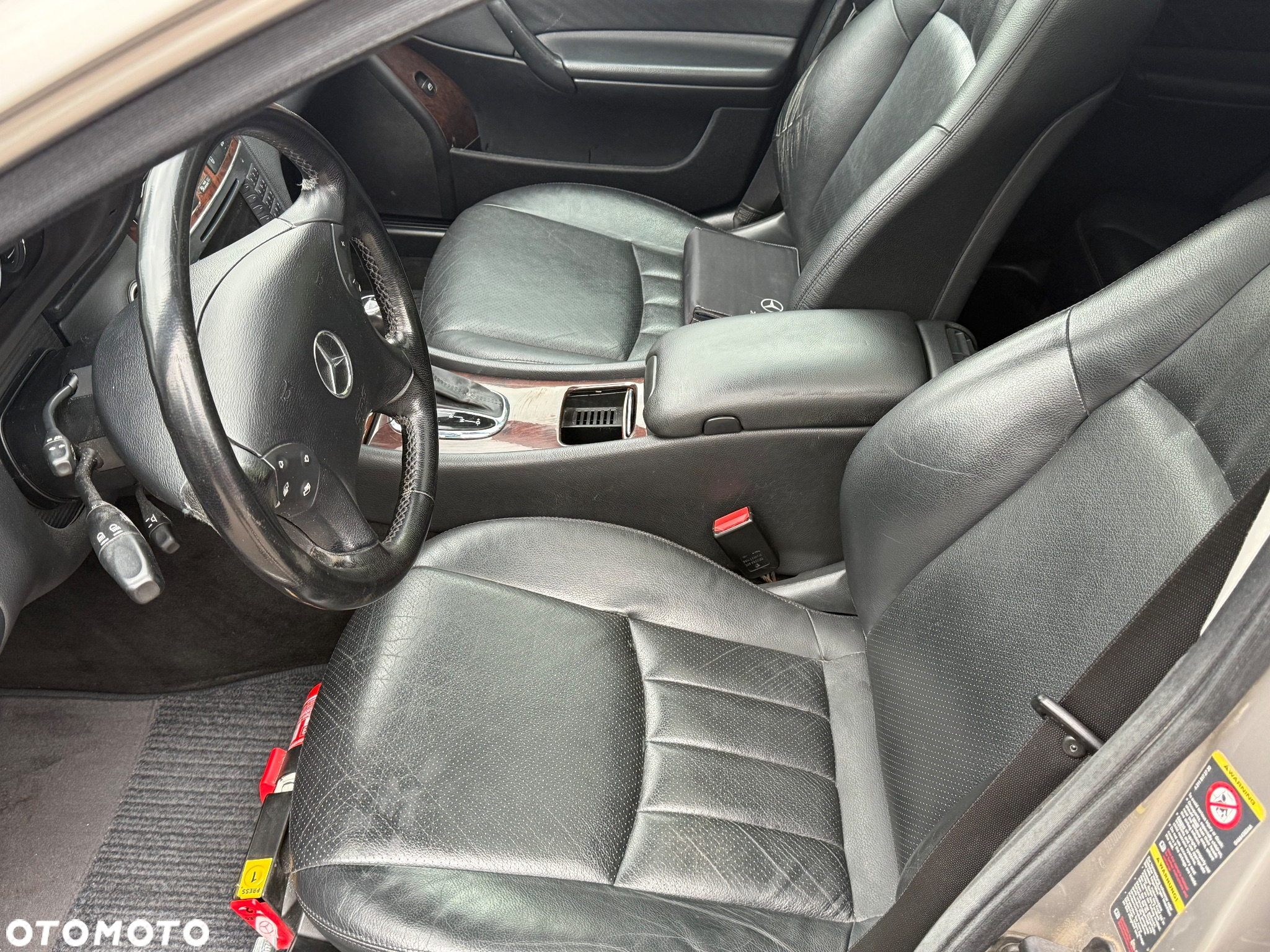 Mercedes-Benz Klasa C 350 Elegance - 11