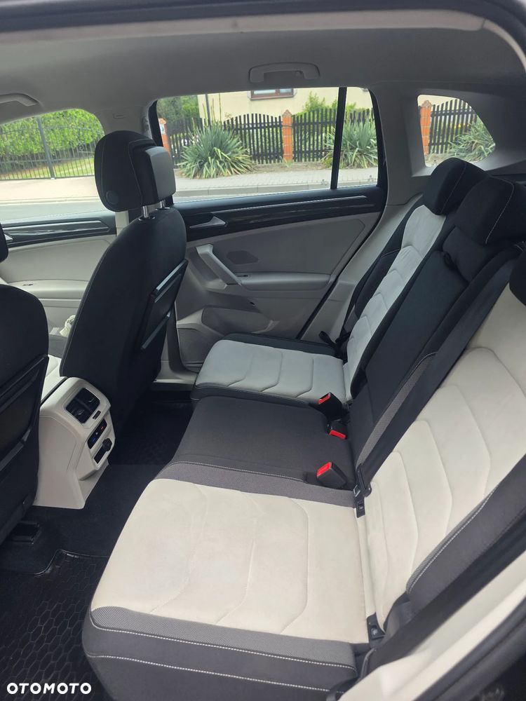 Volkswagen Tiguan 2.0 TDI SCR R-Line - 19