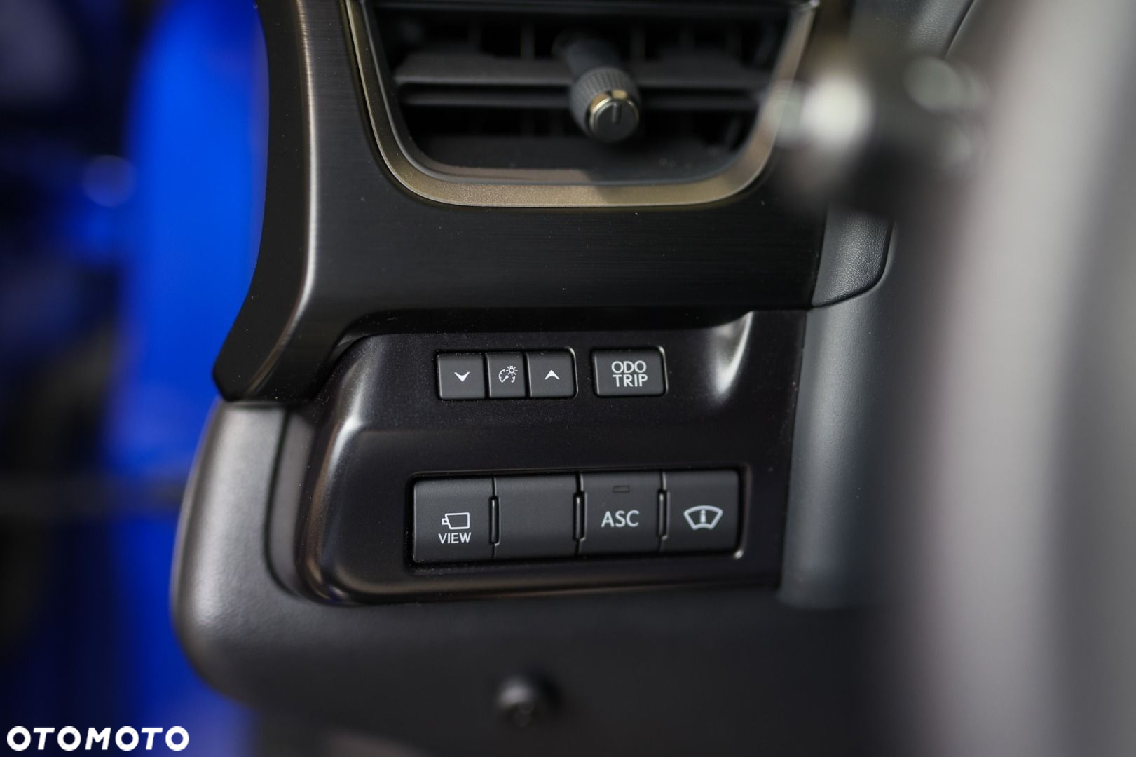 Lexus UX - 14