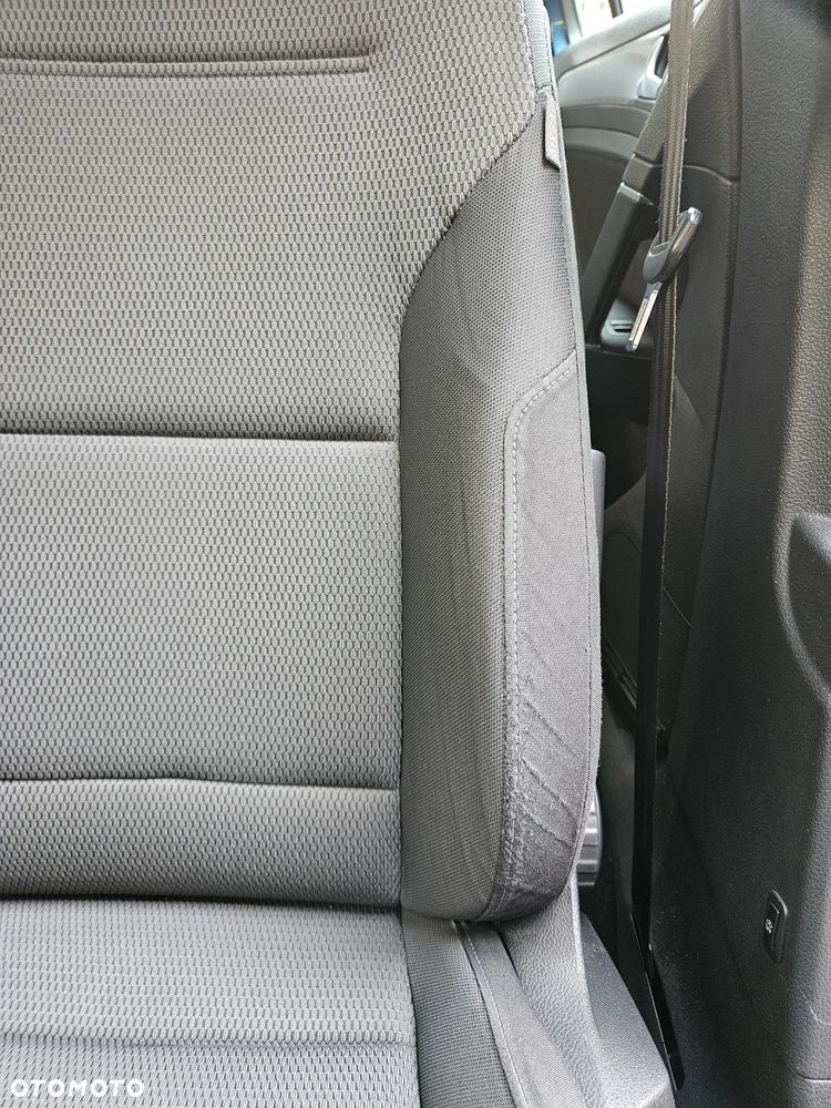 Volkswagen Golf Variant 1.4 TSI BMT Comfortline - 23