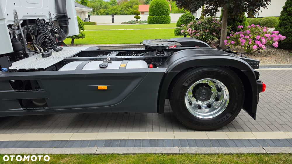 Mercedes-Benz ///ACTROS///MP5///1845/// 2021///PEŁNY ADR///GIGA SPACE CAB///SALONKA///XENON///ZABUDOWY MIĘDZYOSIOWE///KLIMATYZACJA POSTOJOWA///LEDY///VIRTUAL  COCPIT///STAN BARDZO DOBRY - 14