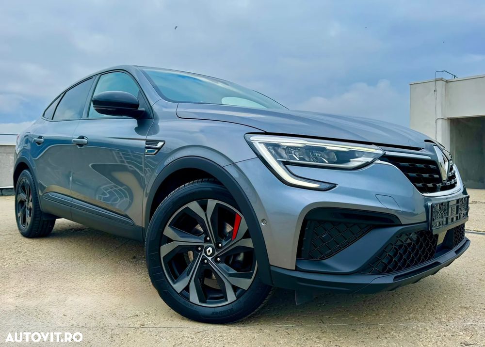 Renault Arkana E-TECH Hybrid RS Line - 1