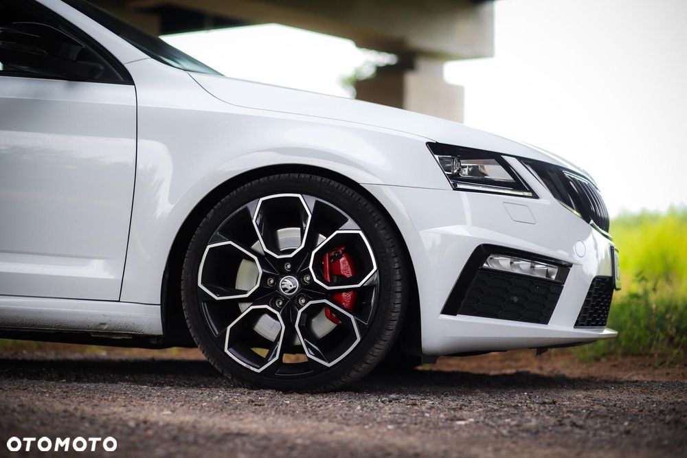 Skoda Octavia 2.0 TSI RS 245 DSG - 4