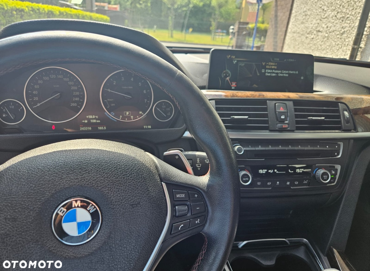 BMW Seria 3 - 12