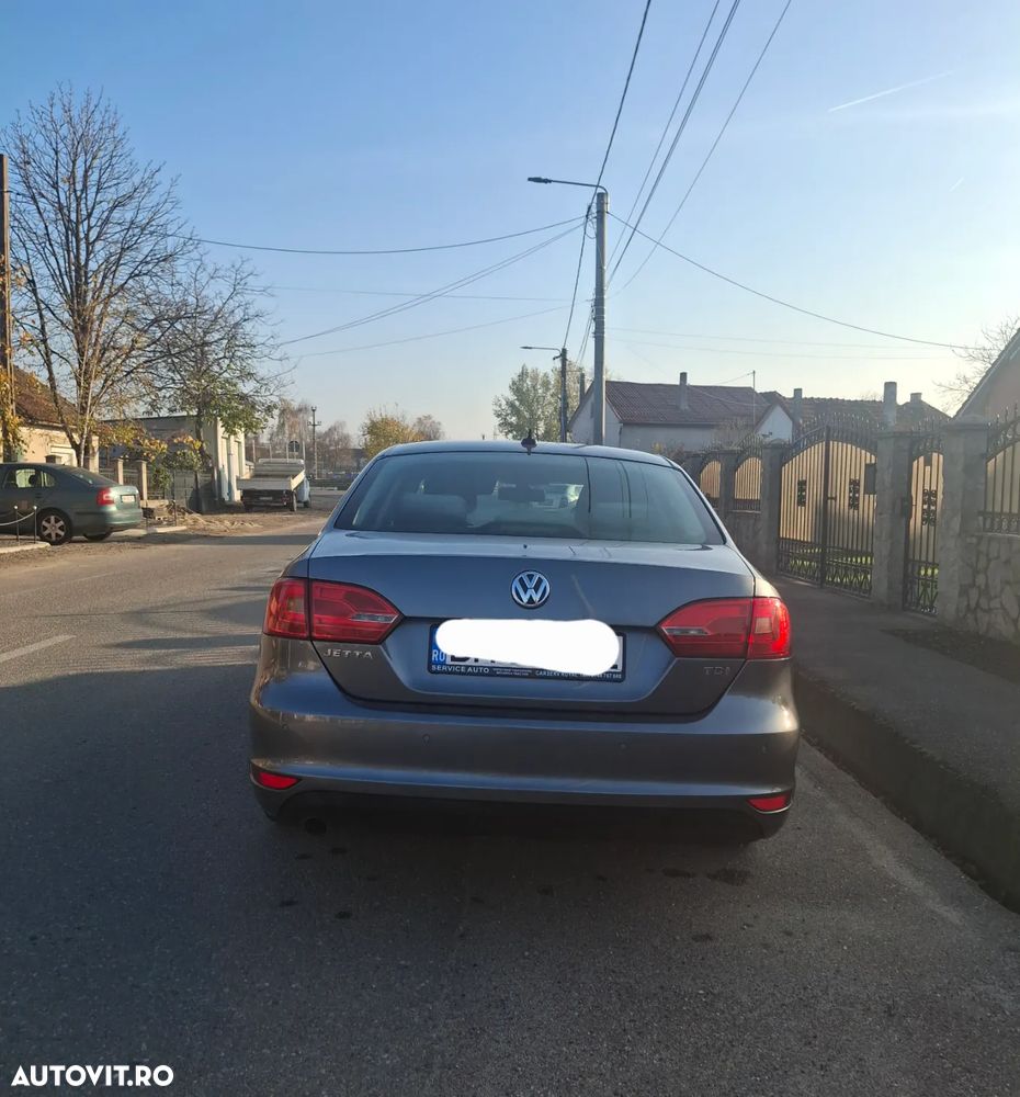 Volkswagen Jetta 1.6 TDI CR DPF Comfortline - 7