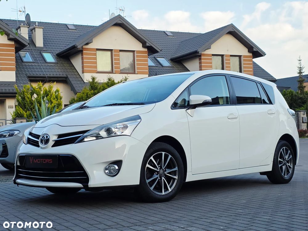Toyota Verso 1.6 D-4D Premium - 30