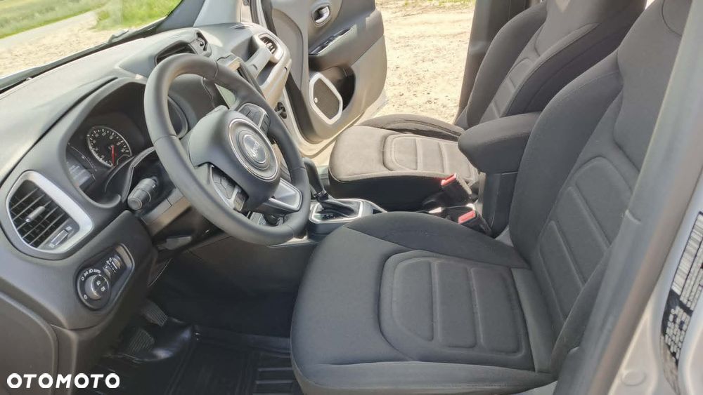 Jeep Renegade - 8