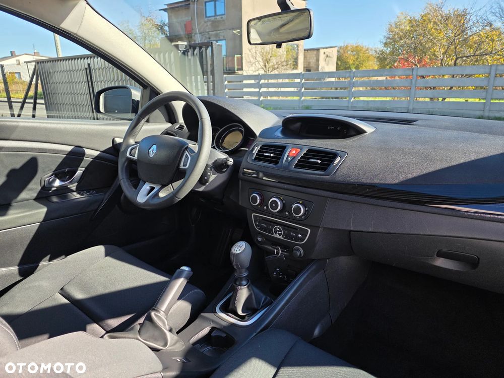 Renault Megane 1.6 16V Exception - 7
