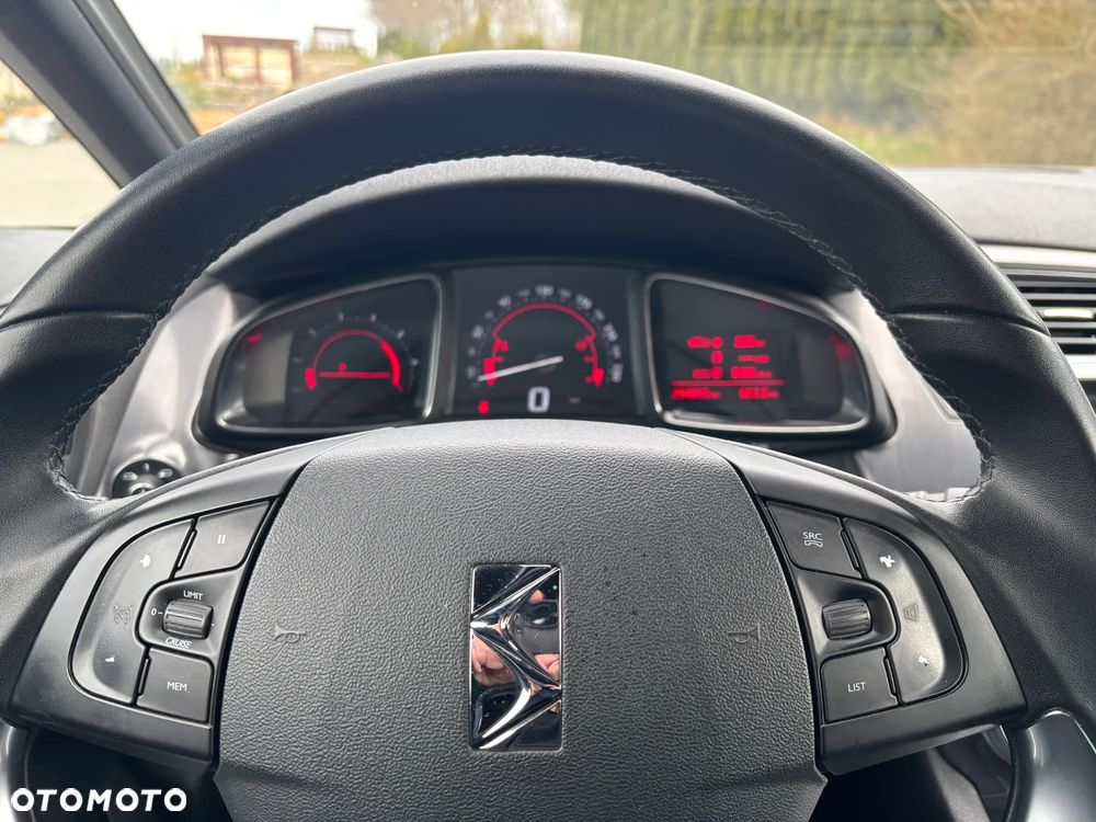 DS Automobiles DS 5 - 16