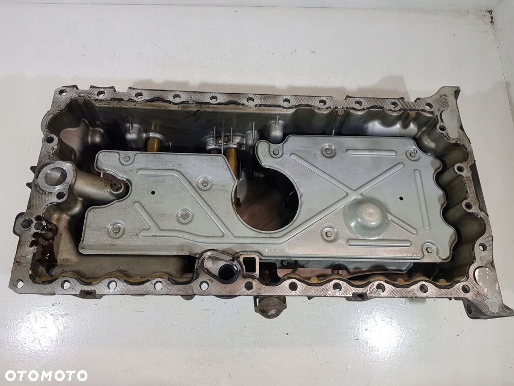 miska oleju olejowa 31316978-aa volvo 2.0d v40 c30 d3 c70 ii s40 ii v50 - 6