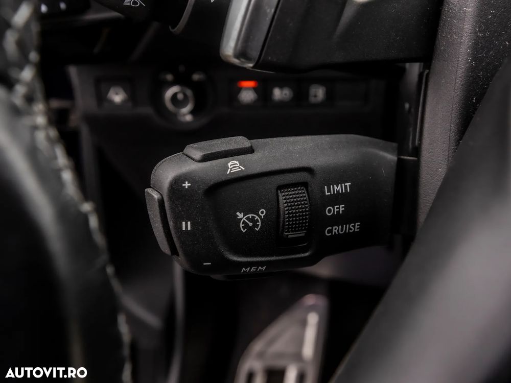 DS Automobiles DS 7 Crossback DS7 1.6 PHeV FWD 225 EAT8 OPERA - 27