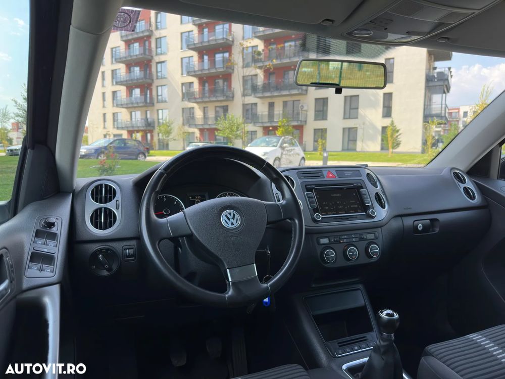 Volkswagen Tiguan 2.0 TDI 4Motion Sport & Style - 8