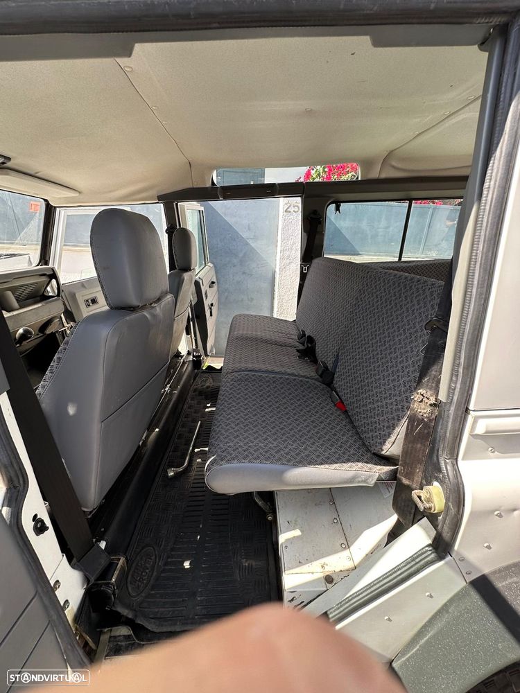 Land Rover Defender 110 S Limited - 7