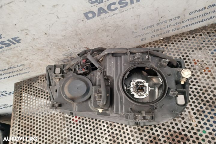 Far stanga Volvo XC90 1 [2002 - 2006] Crossover 2.4 D5 Turbo Geartron - 4