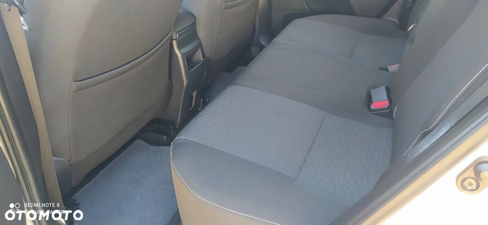 Toyota Auris 1.6 Valvematic Edition - 21