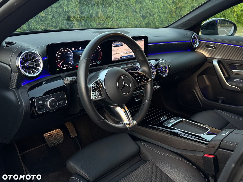 Mercedes-Benz CLA 200 mHEV 7G-DCT - 15